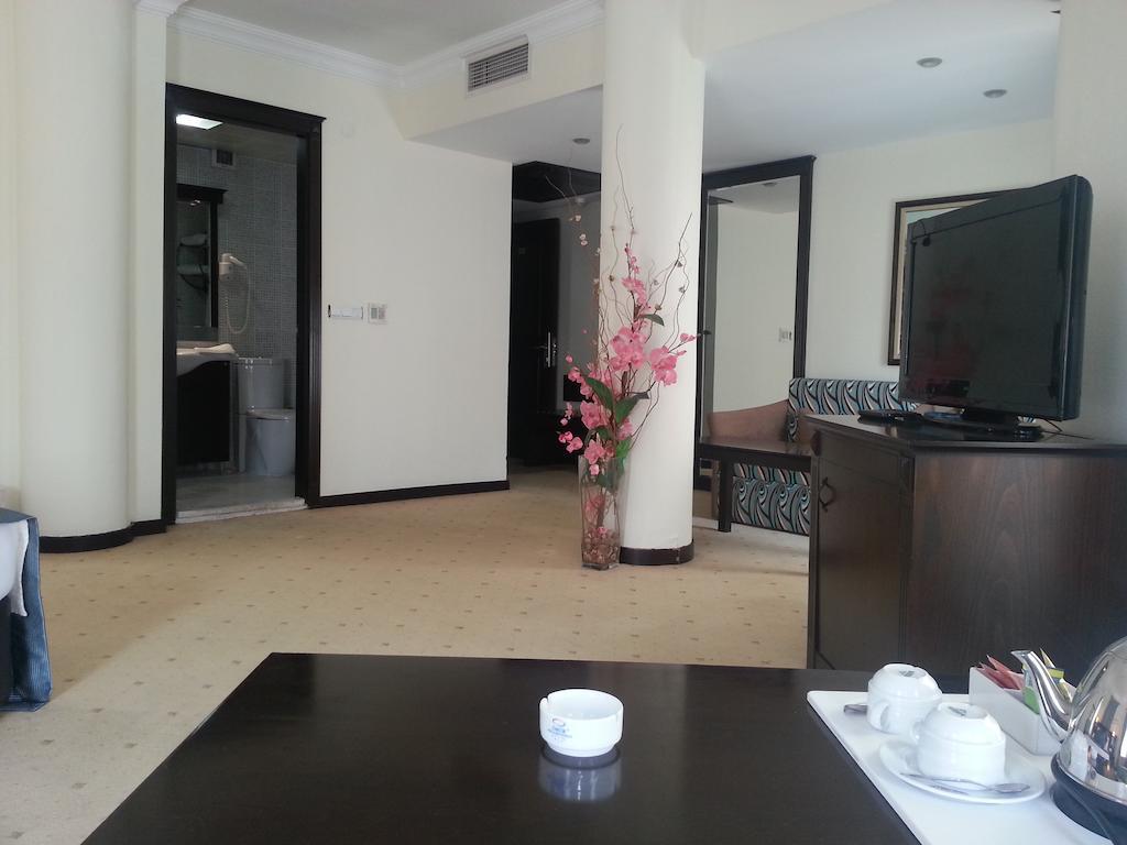 Omur Hotel Akcay  Δωμάτιο φωτογραφία